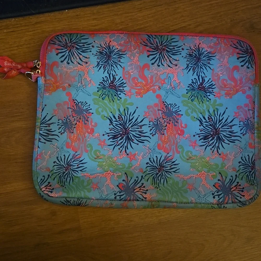 Lilly Pulitzer Hot Pink Aqua Green Padded Laptop Zippered Bag Plush Lined 15x12